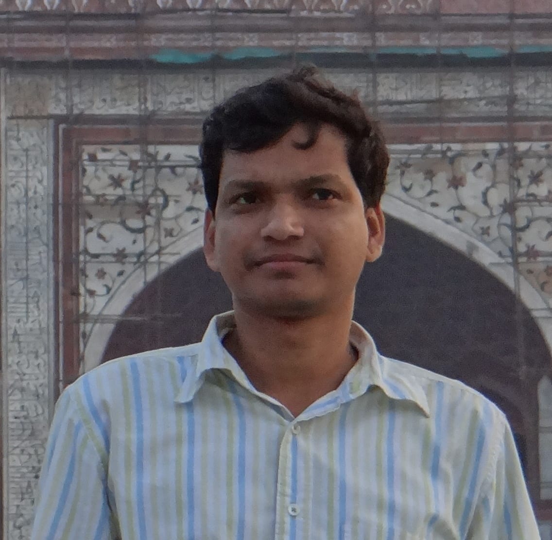Dr. Tushar Dhabal Das