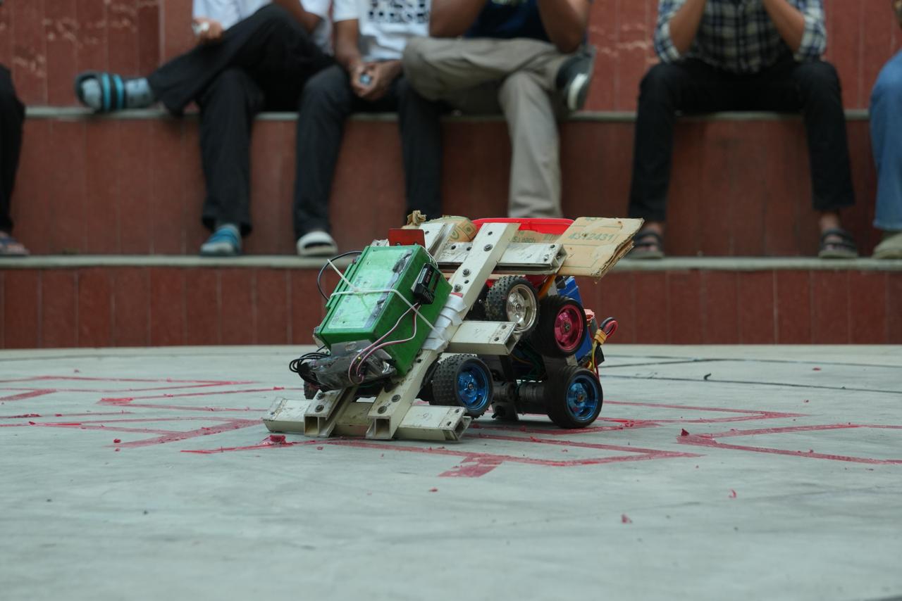 Robo War